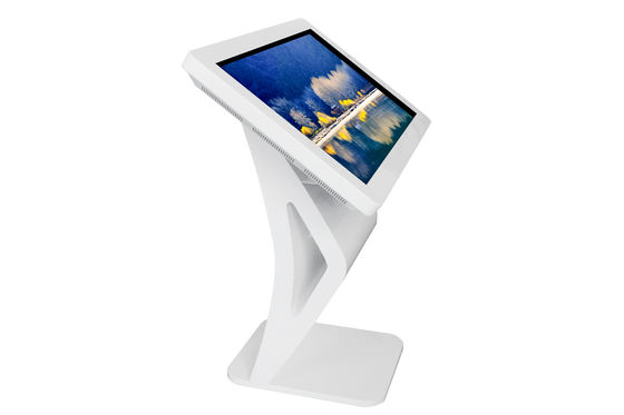 Piso interactivo 32inch que coloca la exhibición de pantalla LCD táctil de la señalización de Digitaces RAM 2GB