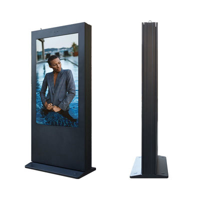 El 16:9 pone en contraste Digitaces al aire libre que hacen publicidad del quiosco 2000nits 49inch de las pantallas