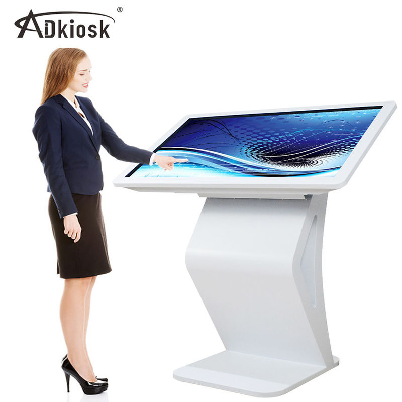 Pantallas táctiles de la señalización del tablero del indicador digital de la publicidad de FHD 55inch para el mercado